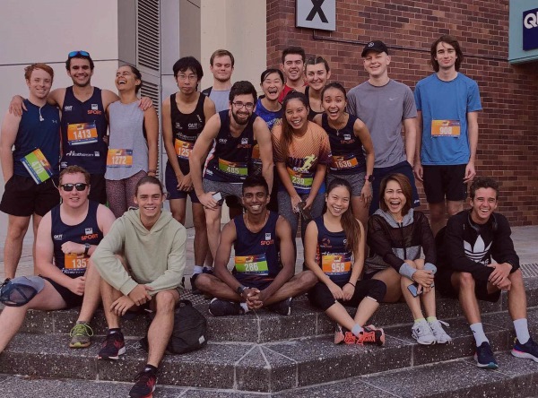 QUT Running Partying!